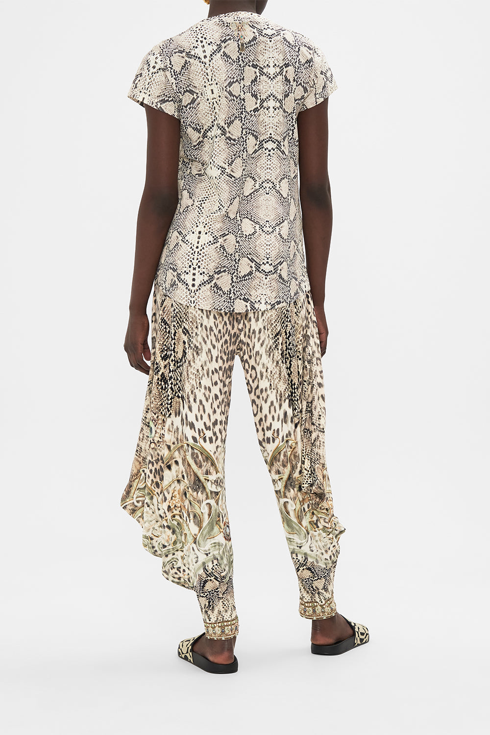 CAMILLA fitted t shirt in Looking Glass Houses print