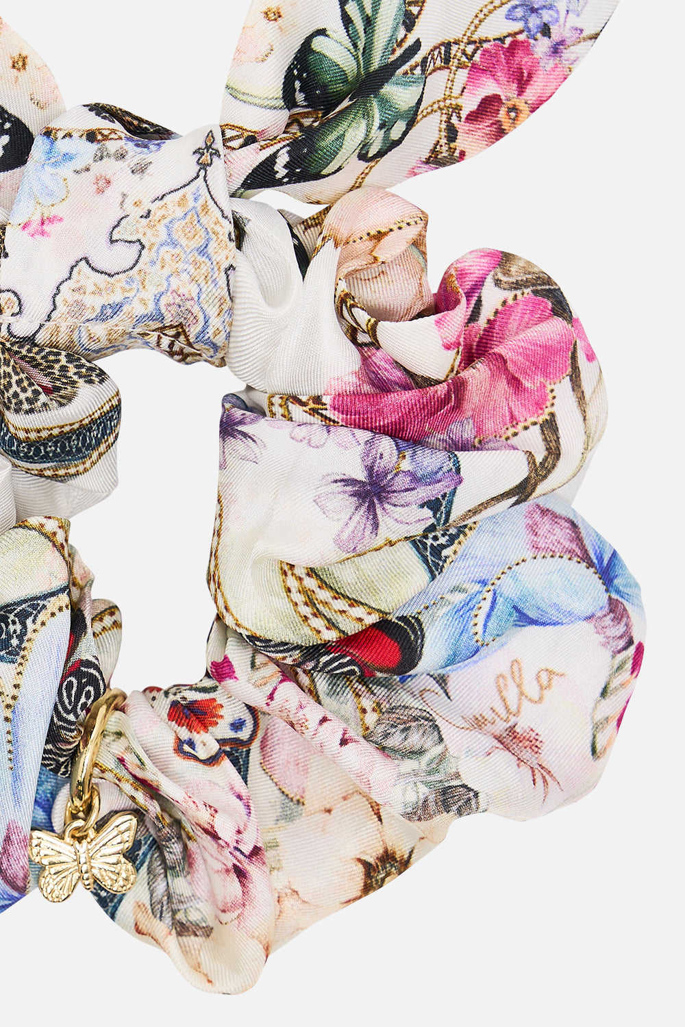 SCRUNCHIE WITH TRINKET MONSERRATE MAGIC