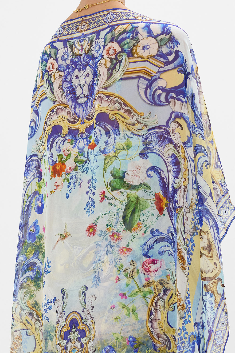 SILK SHRUG WALL TO WALL WONDERS