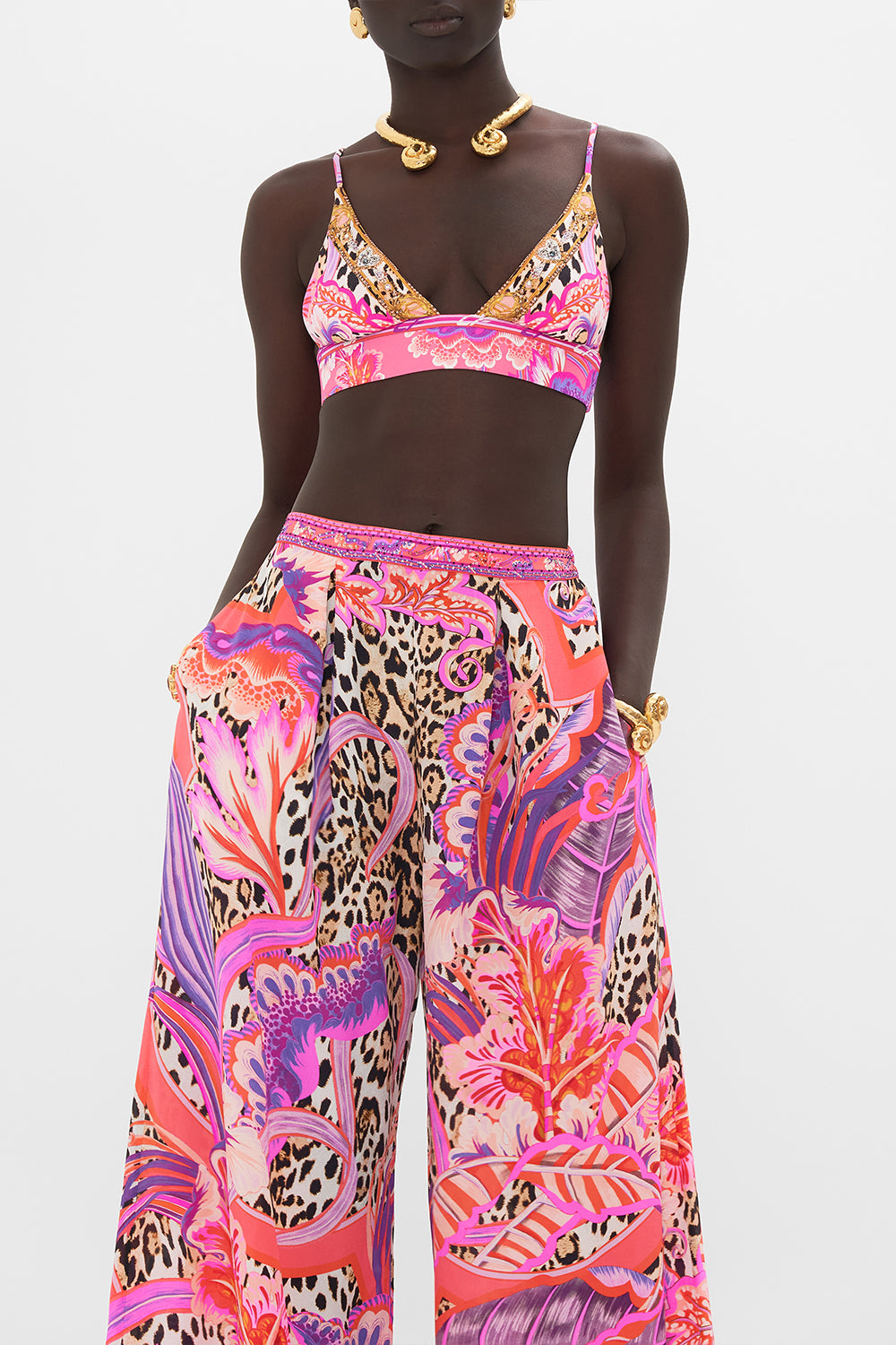 Crop view of model wearig CAMILLA lingerie bra in Viola Vintage print