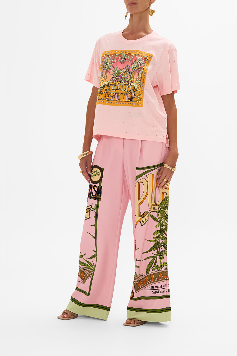 CAMILLA pink tee in Day Trippin print