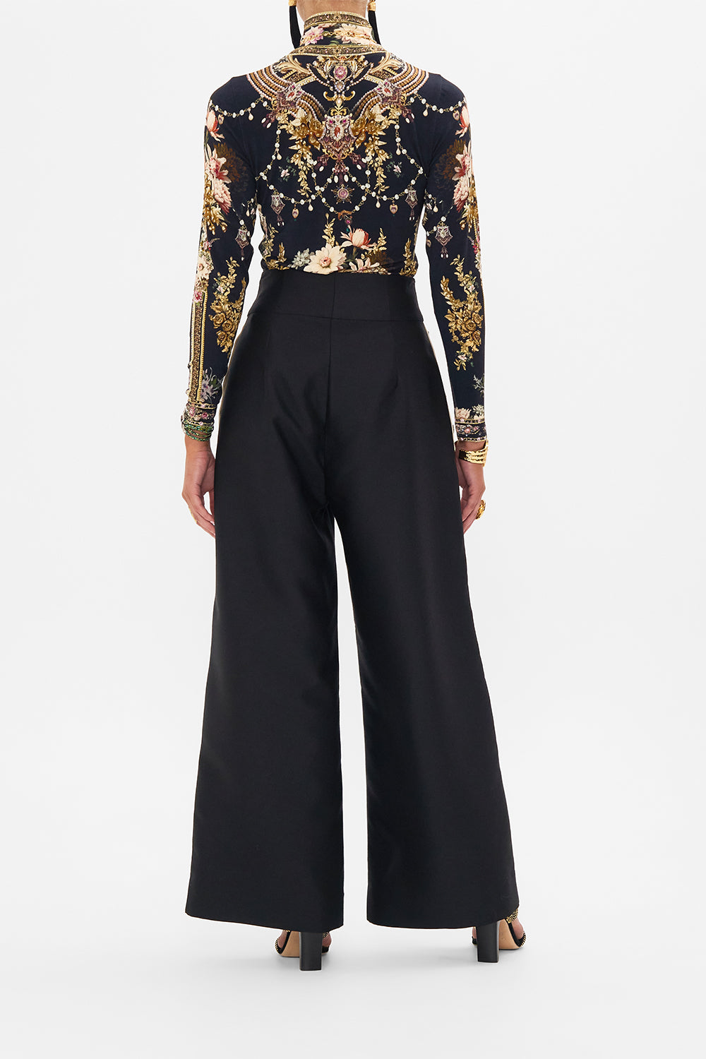 CAMILLA jersey turtleneck in Dynasty Daze print.