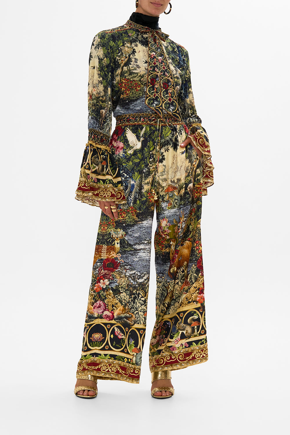 ELASTIC SLEEVE TIE FRONT BLOUSE TAPESTRY TOTEMS