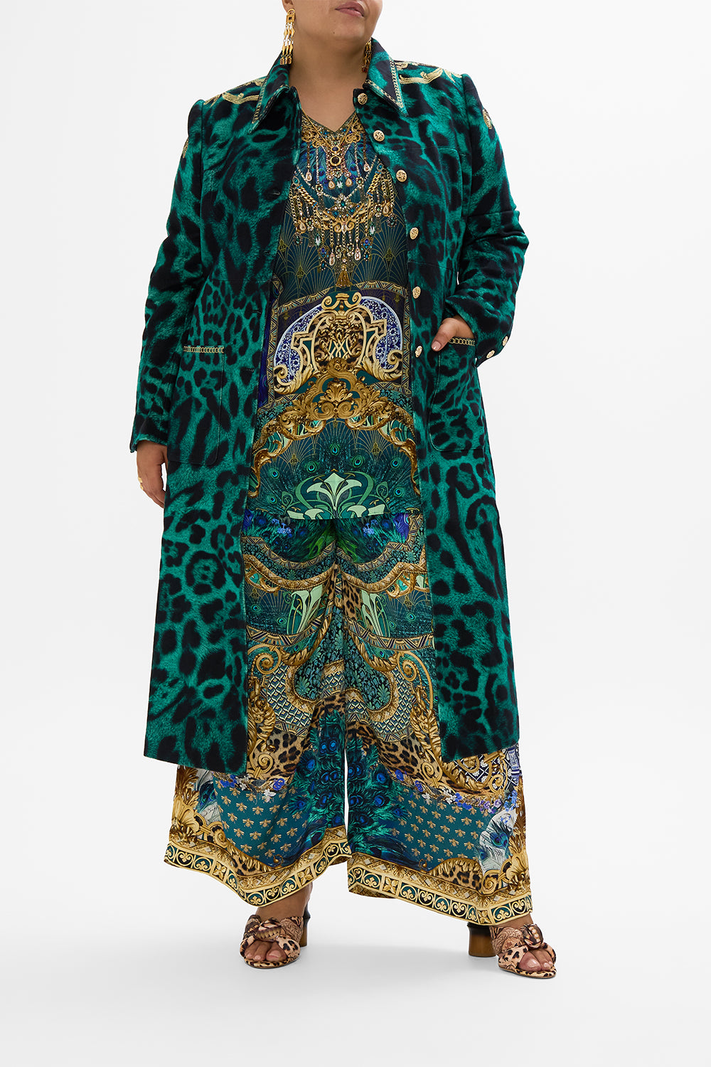 STRAIGHT LEG PANT FAN DANCE