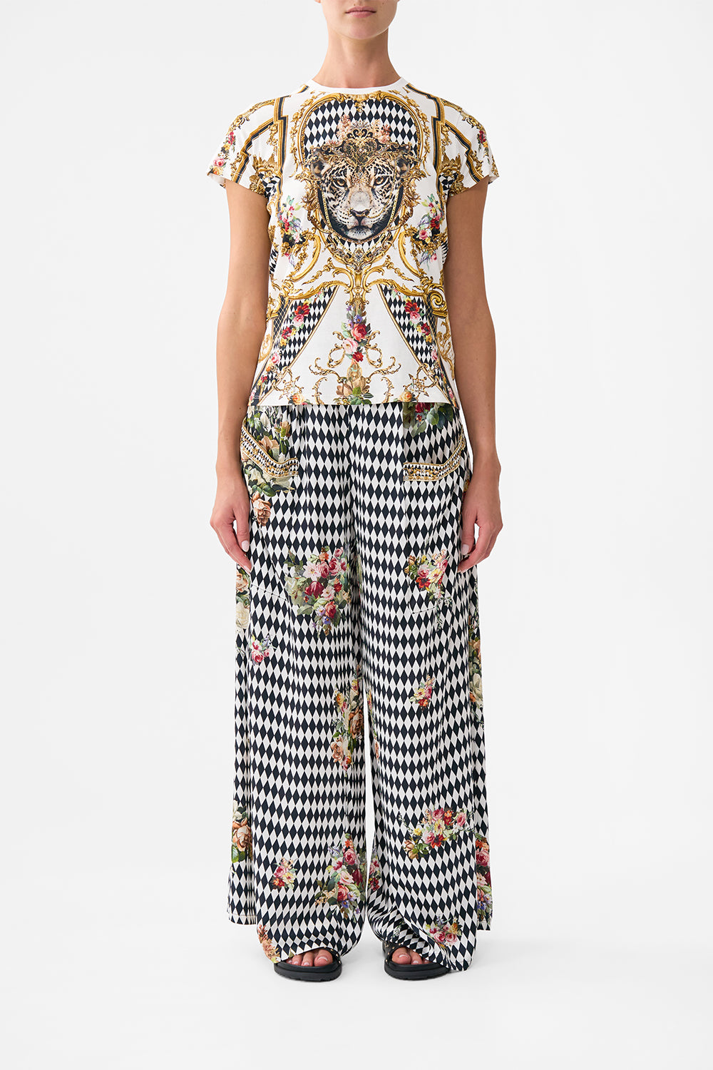 SLIM FIT ROUND NECK T-SHIRT - WHITE/GOLD ROCOCO GLOW