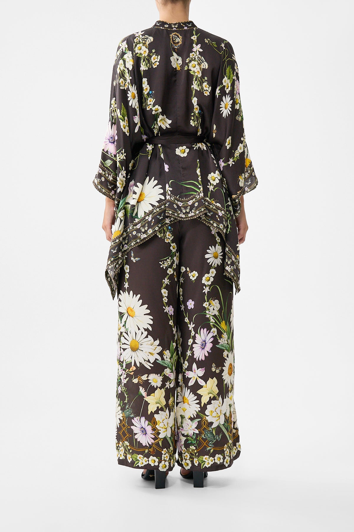 The CAMILLA Button Through Scarf Blouse in our Dish It, Daisy print.