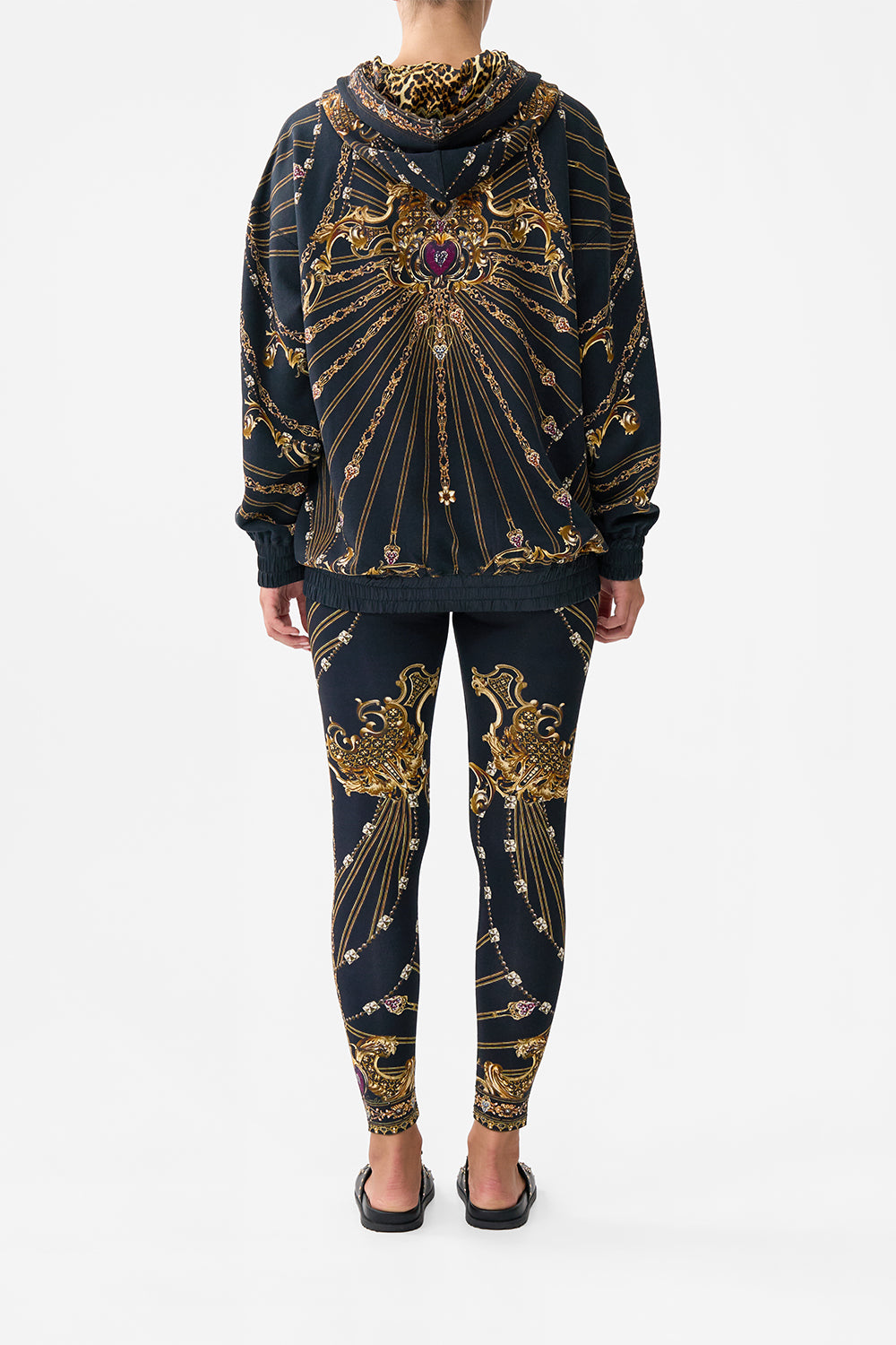 SILK BAND OVERSIZED HOODIE WITH POCKETS BAROQUE AROUND THE CLOCK