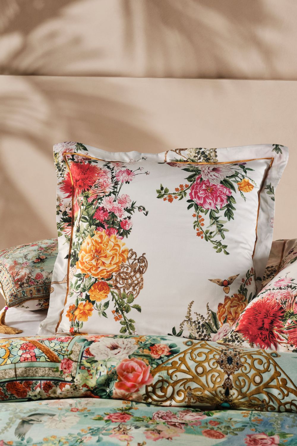 CAMILLA European pillowcase in The jewellery museum print.