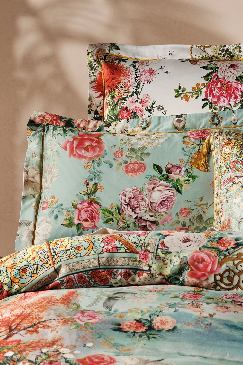 CAMILLA European pillowcase in The jewellery museum print.