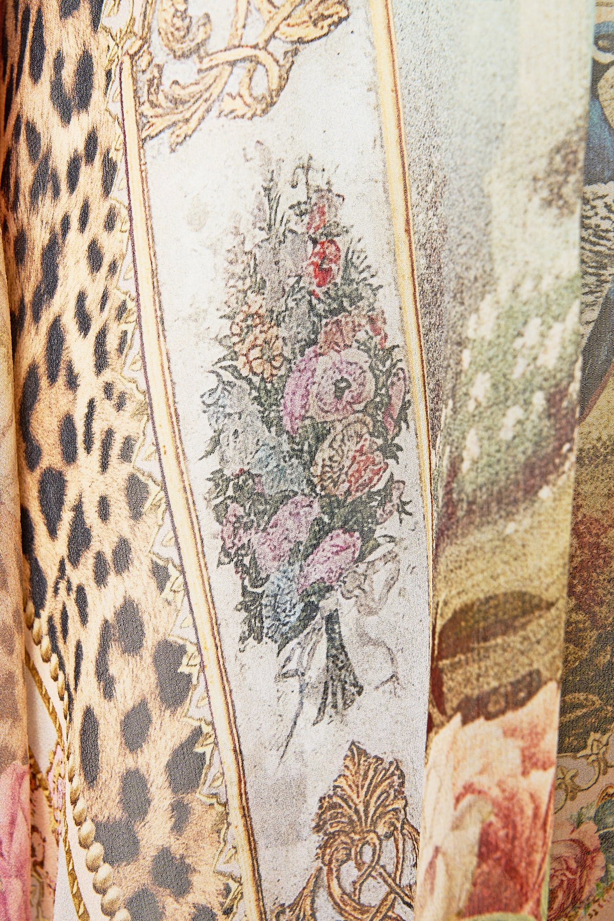 HIGH NECK RUFFLE KAFTAN WATERCOLOUR WONDERLAND