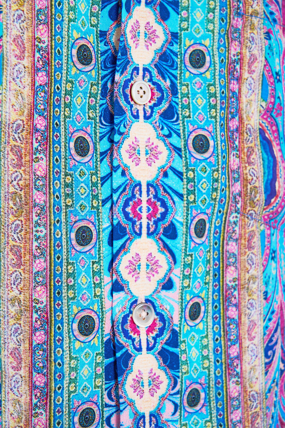 SHORT SLEEVE CAMP COLLARED SHIRT FOOTSTEPS IN FOLKLORE