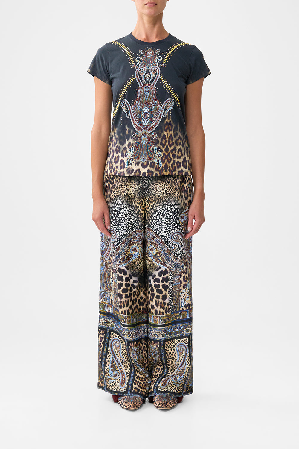 SLIM FIT ROUND NECK T-SHIRT ISTANBUL ANIMALIA