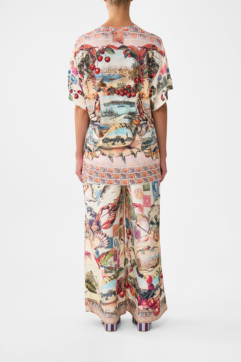 PANELLED SIDE SPLIT TEE NOTES FROM THE ROAD