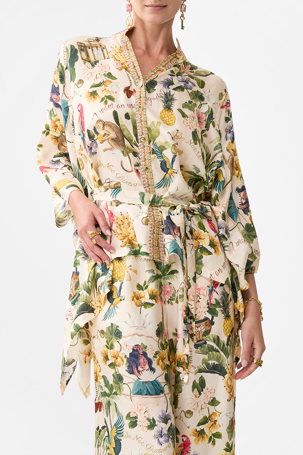 BUTTON THROUGH SCARF BLOUSE WELCOME TO THE WHITE LOTUS