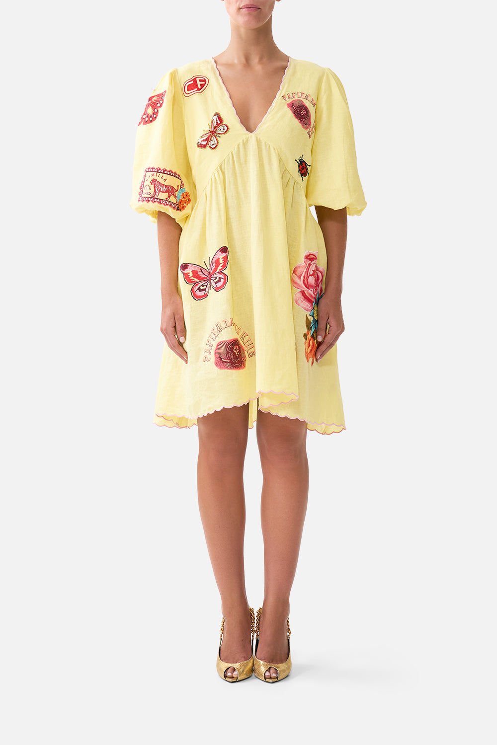 V NECK PUFF SLEEVE SHORT DRESS COLLAGE KINGDOM