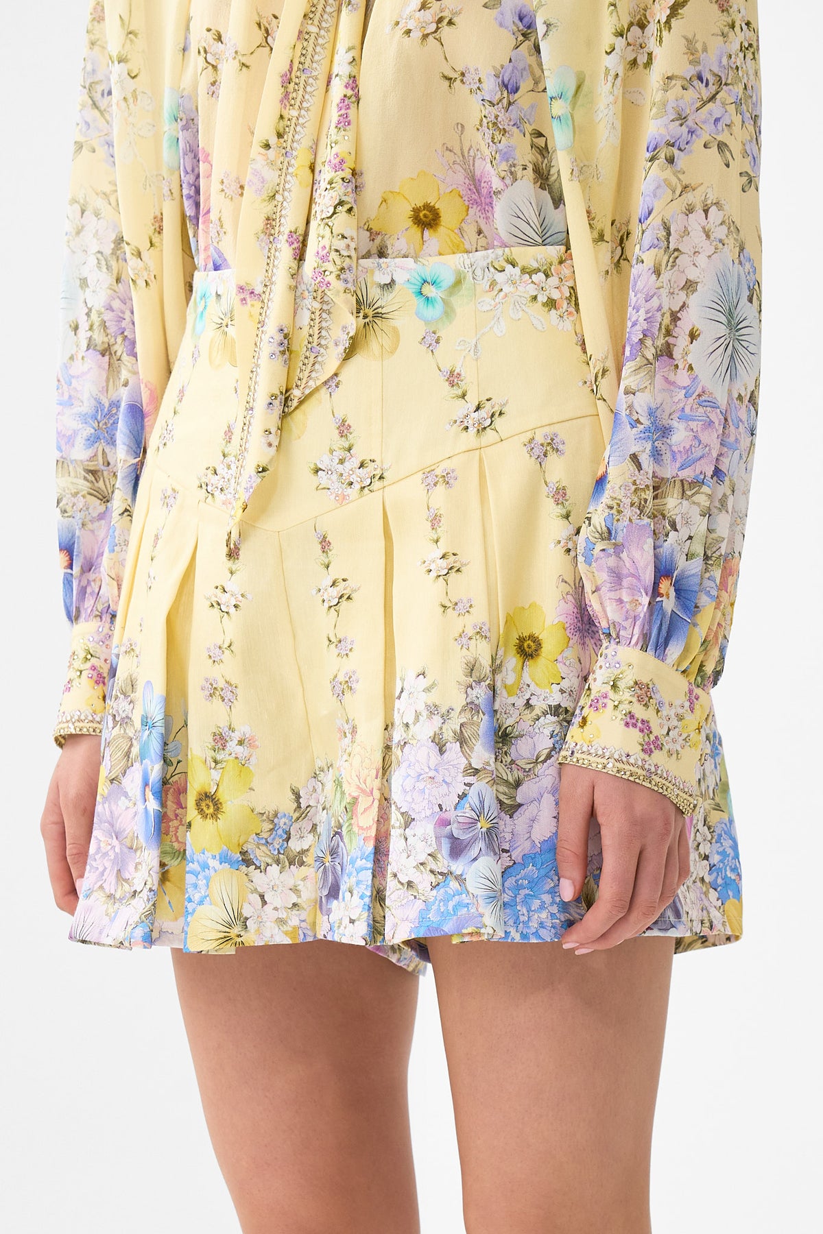 CORSET WAIST SHORT DARLING BUDS