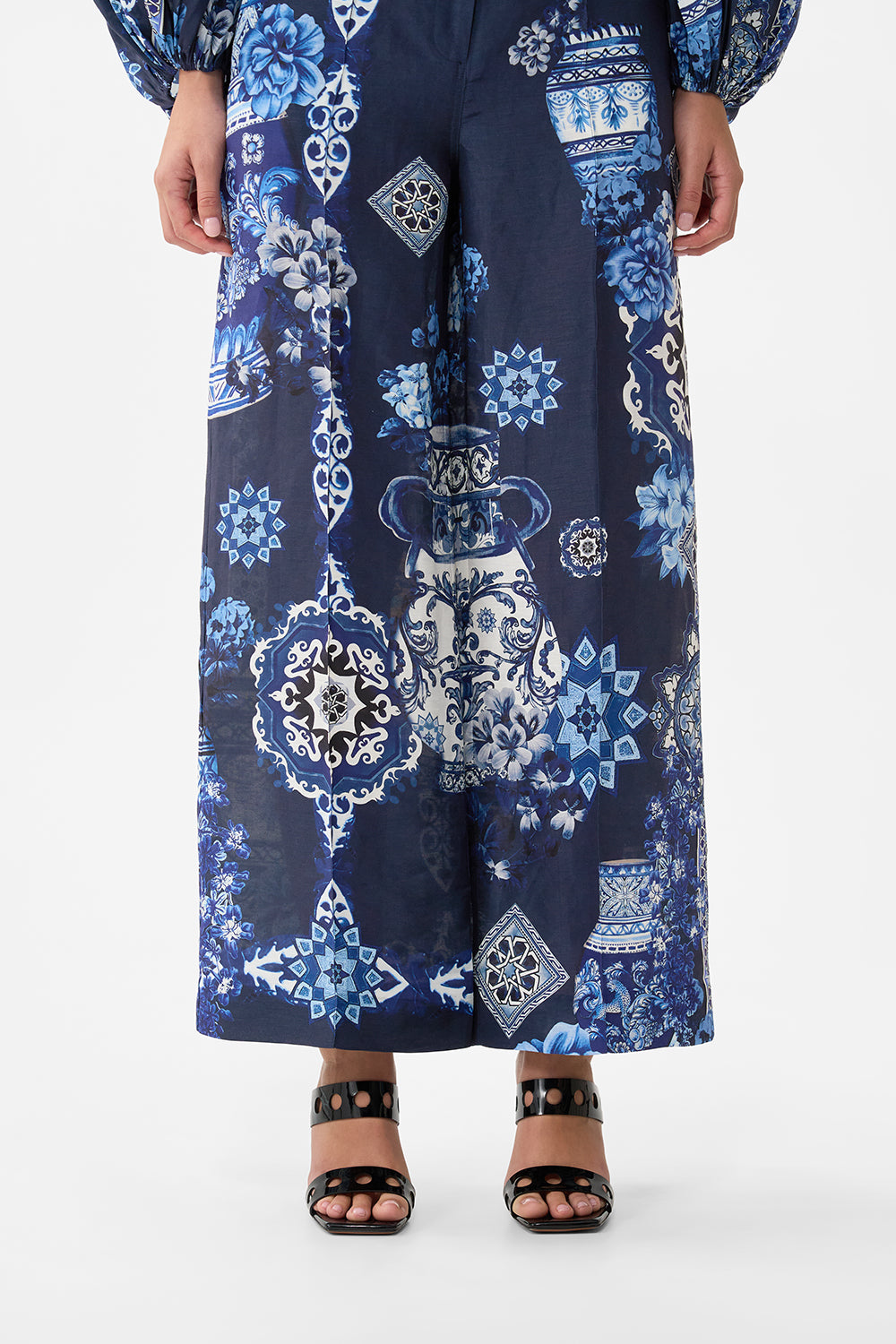 TAILORED PANT WITH WAIST BUTTON DETAIL A TILED WONDERLAND