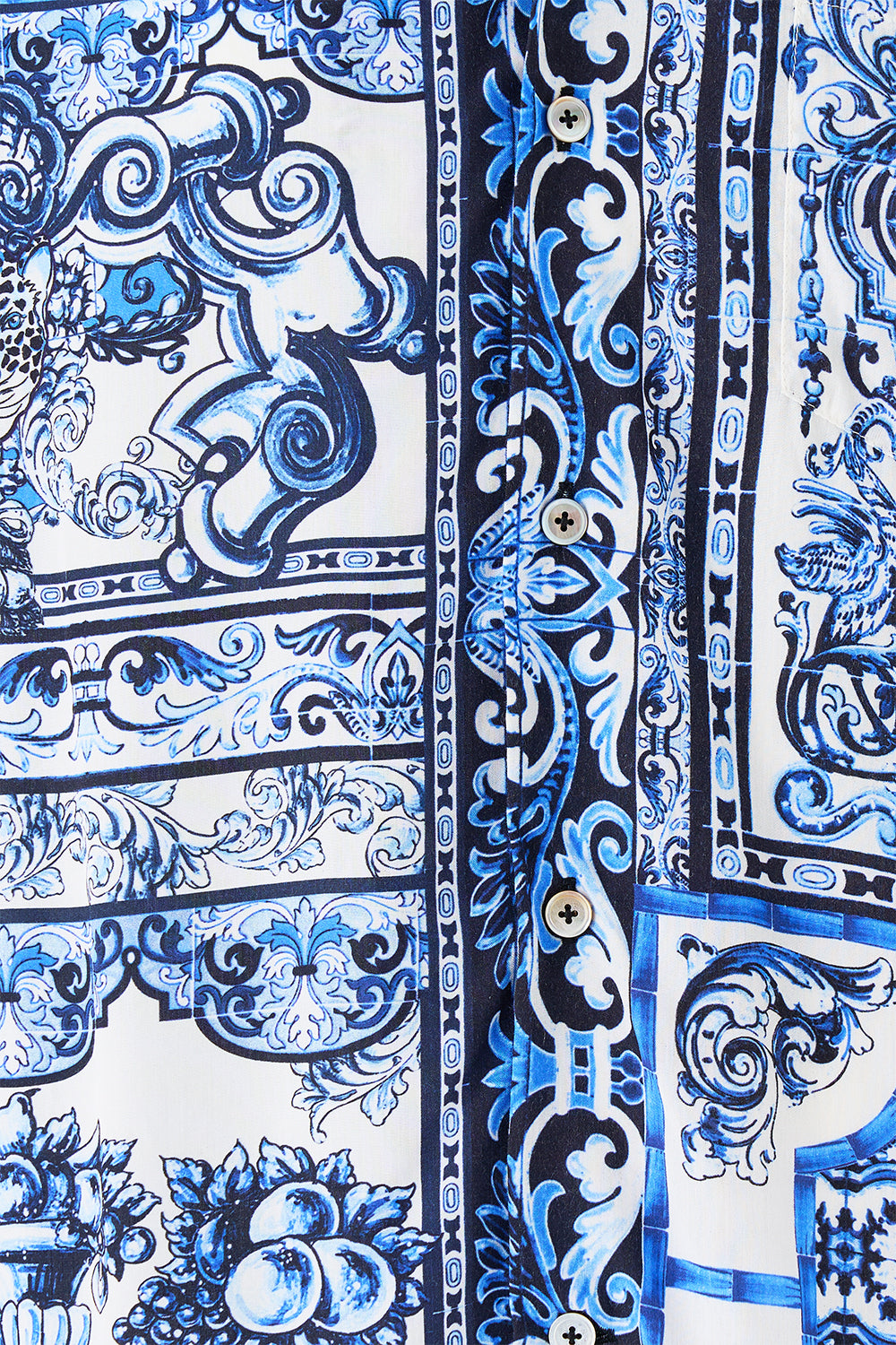 SHORT SLEEVE CAMP COLLARED SHIRT A TILED WONDERLAND