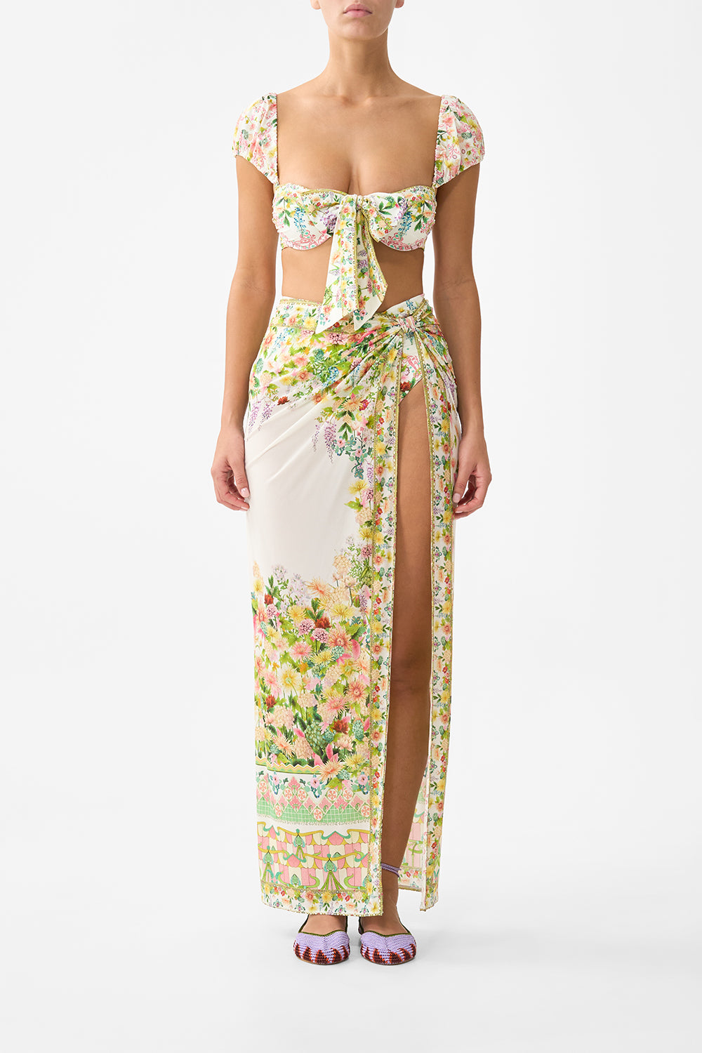 LONG SARONG WITH GATHERED TAB AND LEG SPLIT THE CALL OF CATALONIA