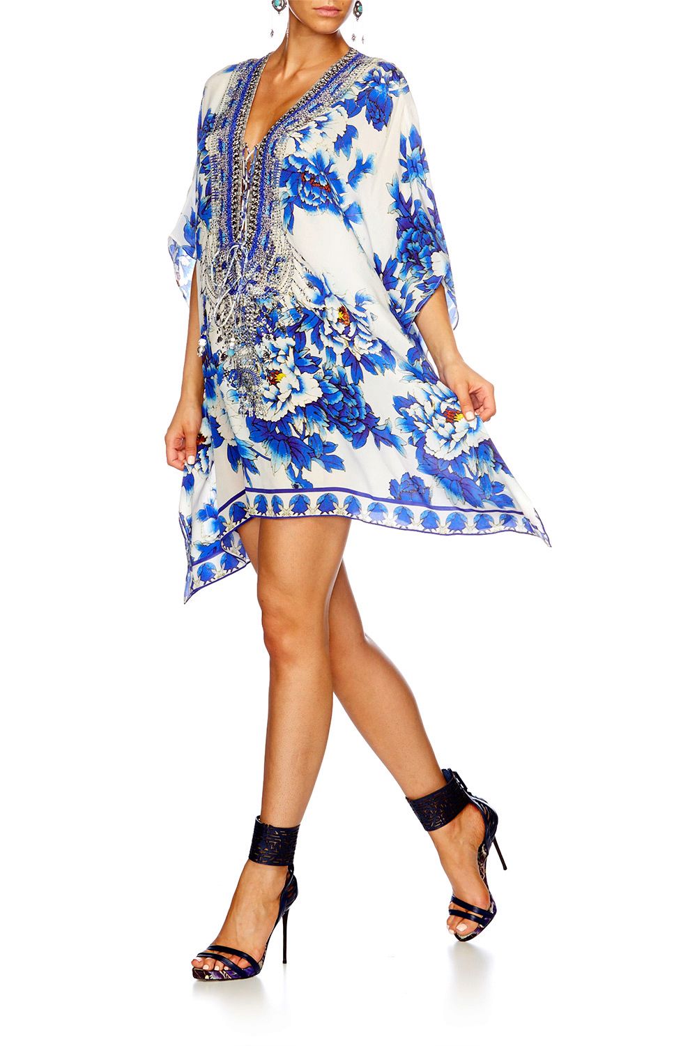 RING OF ROSES SHORT LACE UP KAFTAN