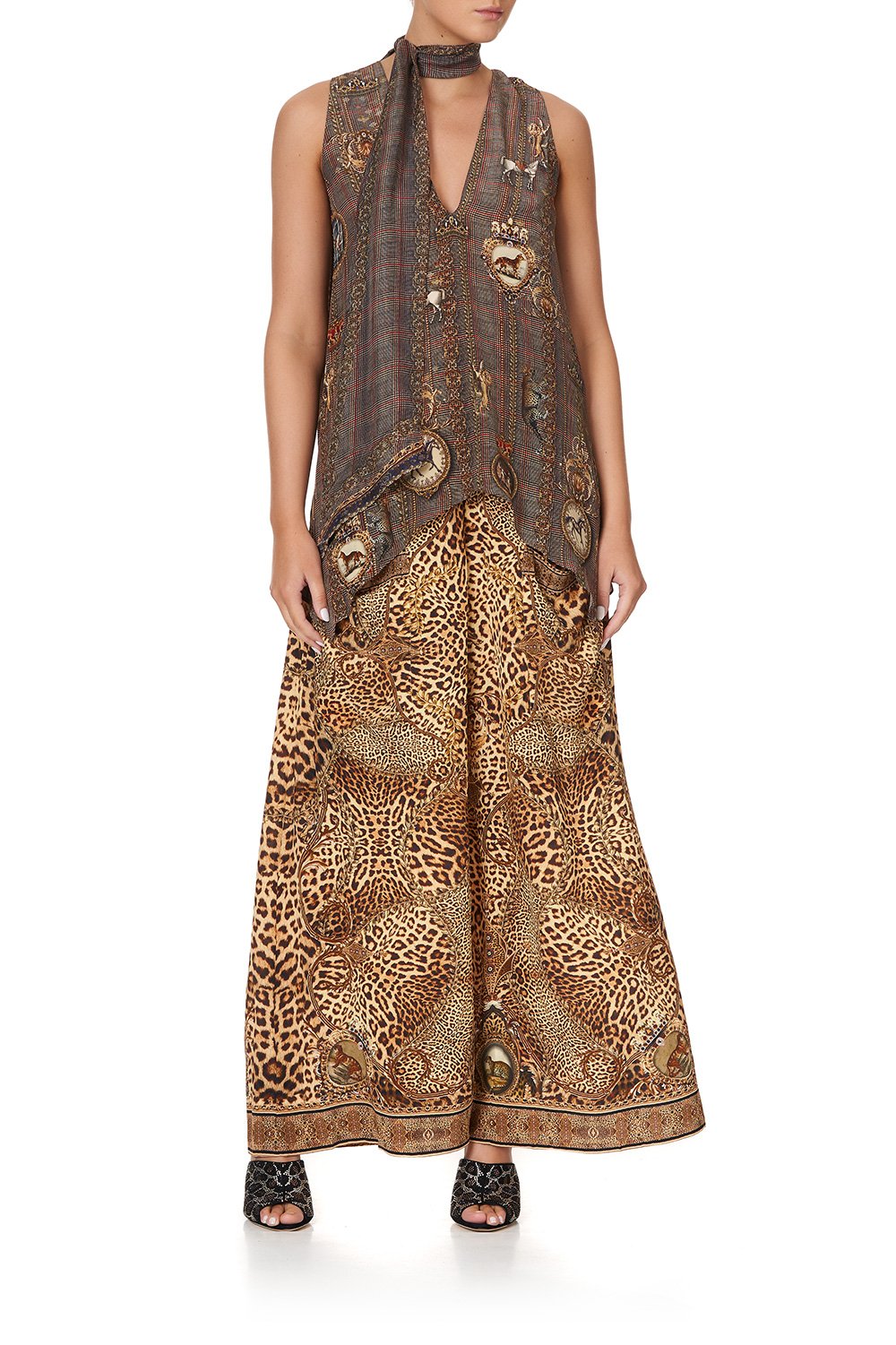 HANDKERCHIEF HEM TOP LADY LODGE