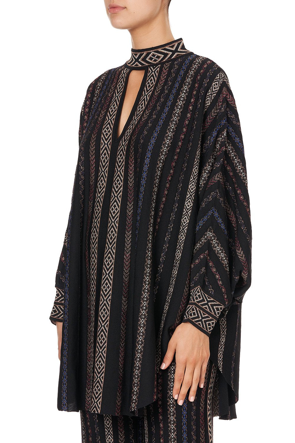 KNITTED KAFTAN WITH NECKBAND SWINGING SIXTIES