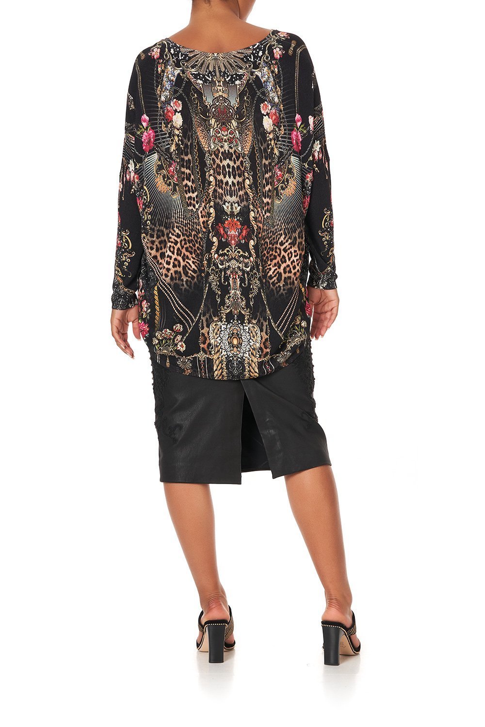 OVERSIZE LONG SHIRT GOTHIC GODDESS