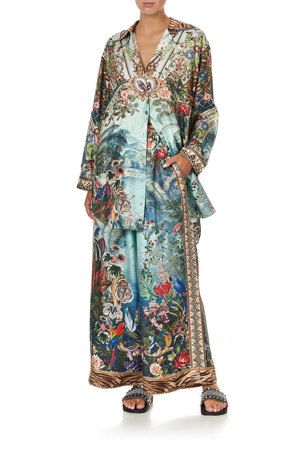 SHIRT TUNIC WITH POCKETS IF THESE WALLS COULD TALK