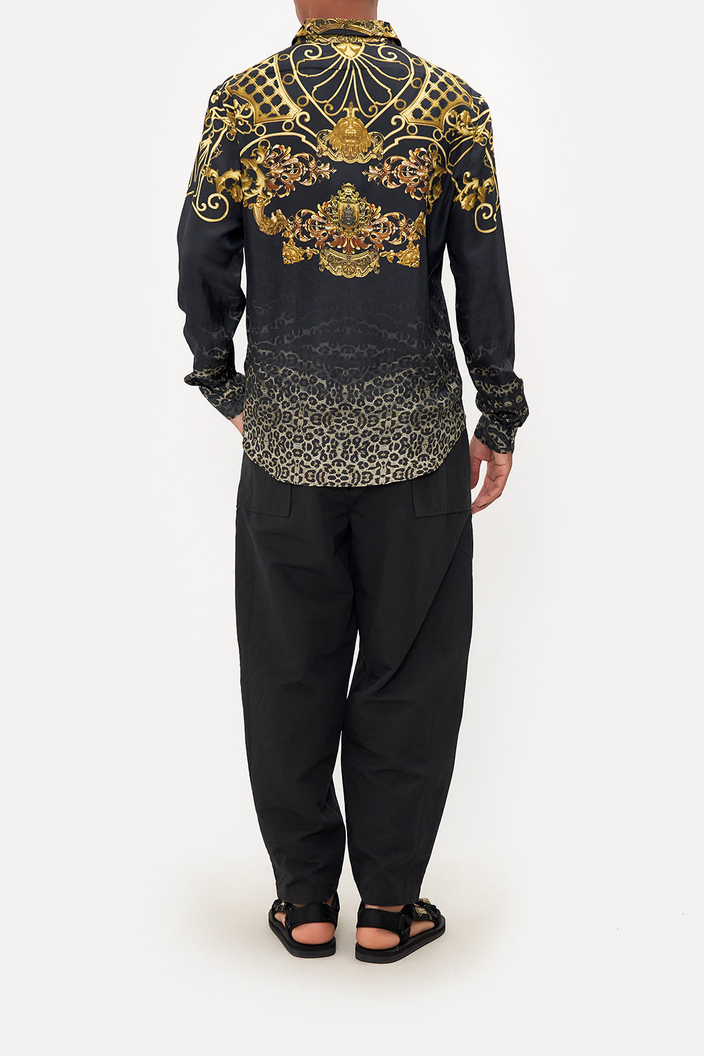 COLLARED LONG SLEEVE SHIRT SHADOWS OF ARMADA