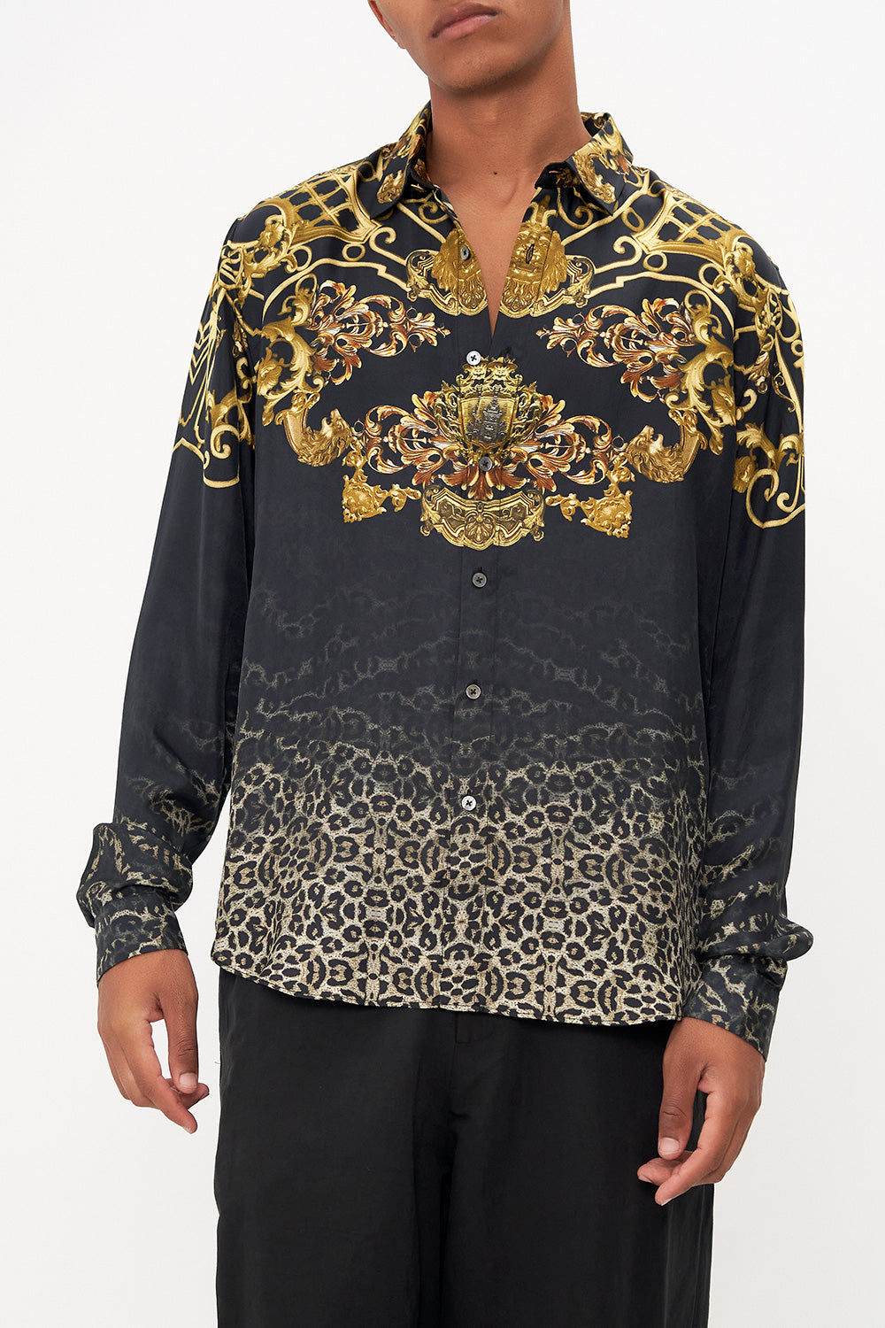 COLLARED LONG SLEEVE SHIRT SHADOWS OF ARMADA