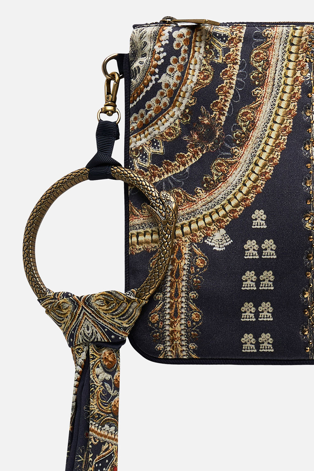 RING SCARF CLUTCH ITS ALL OVER TORERO