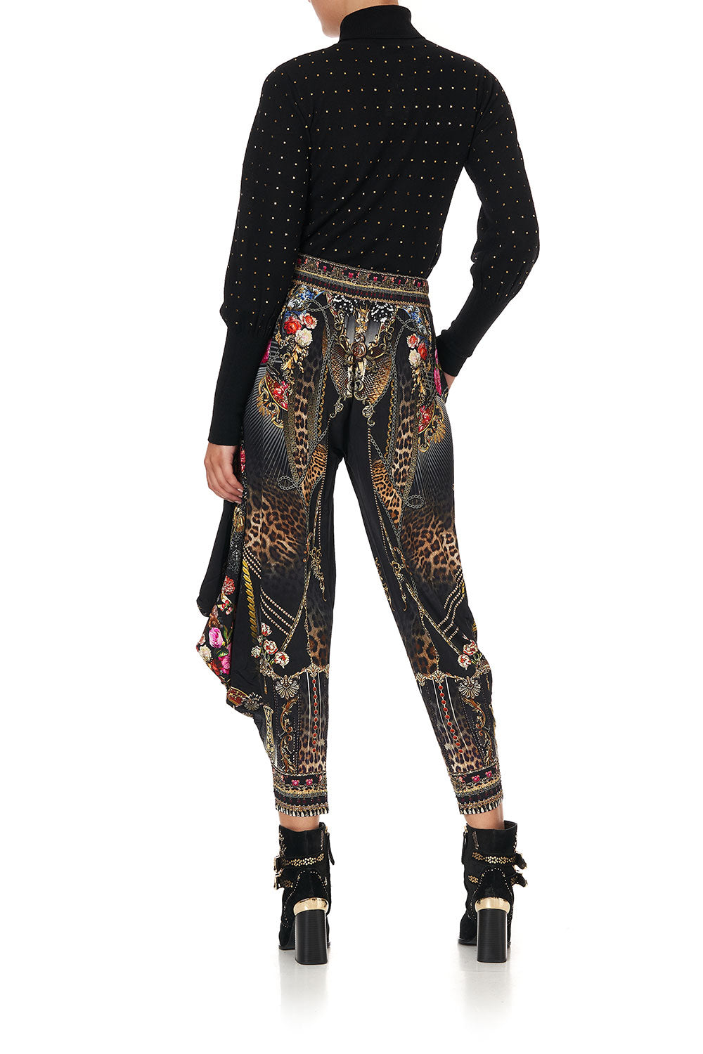 GATHERED CUFF FITTED KNIT GOTHIC GODDESS