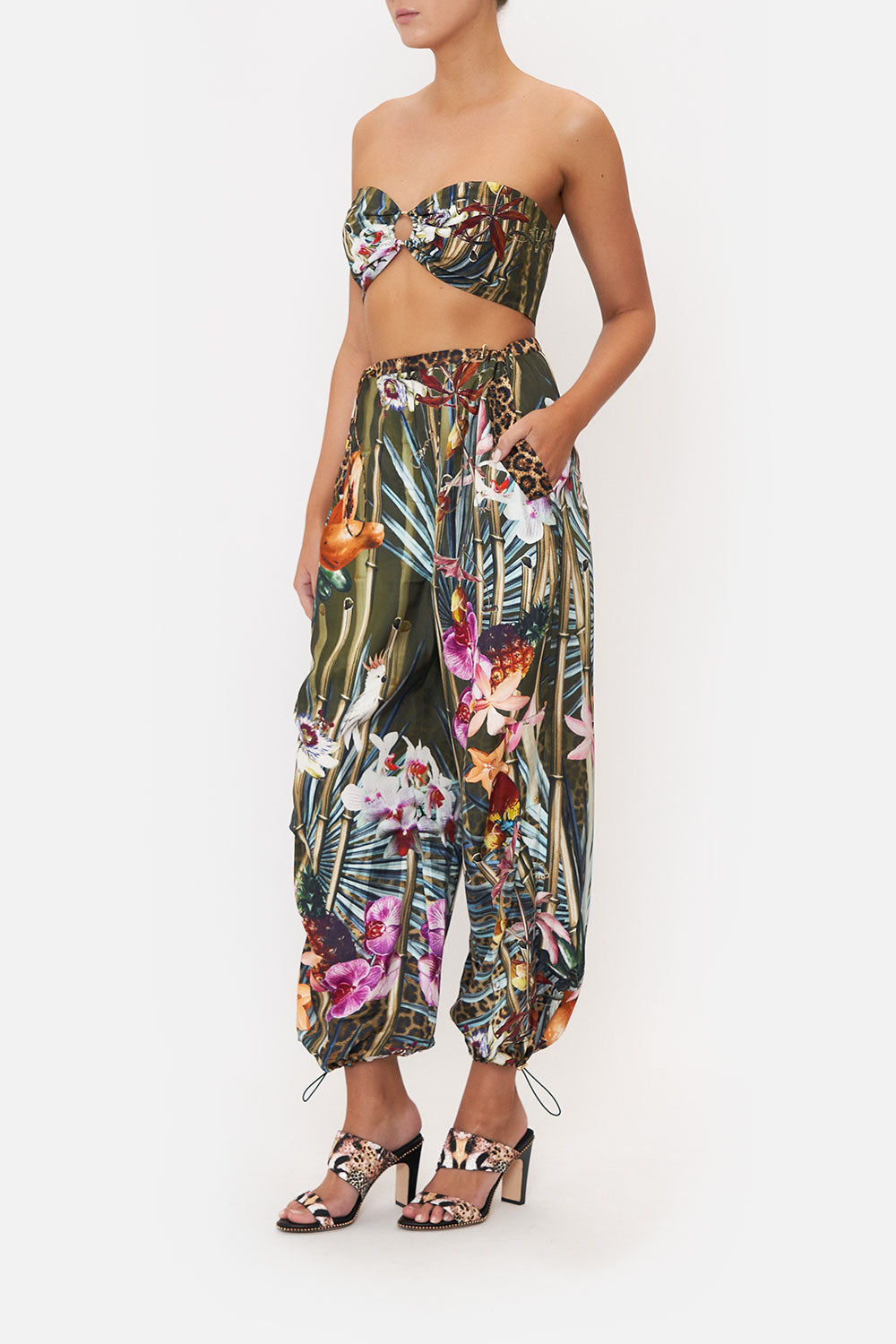 PARACHUTE PANT PASSPORT TO PARADISE