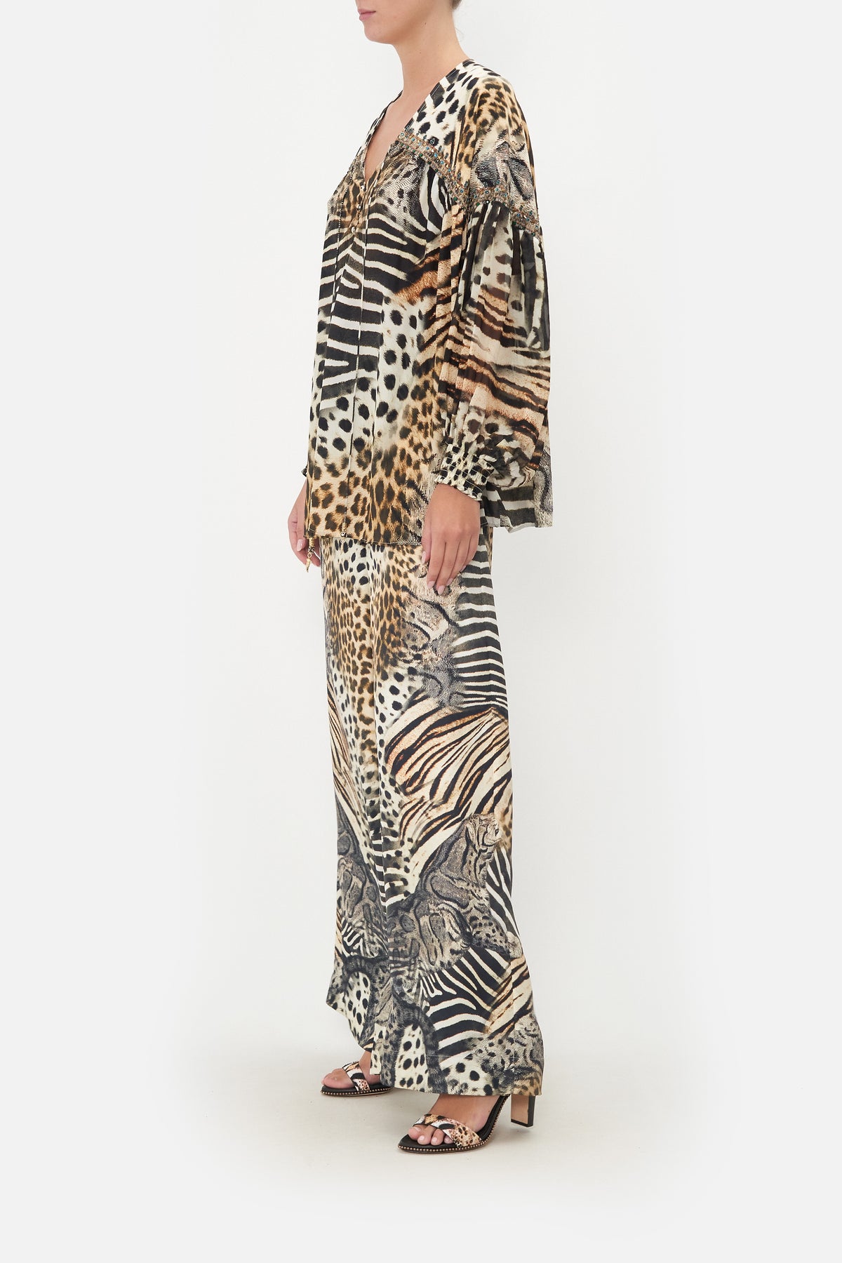 BLOUSON BLOUSE WITH NECK TIE FOR THE LOVE OF LEO