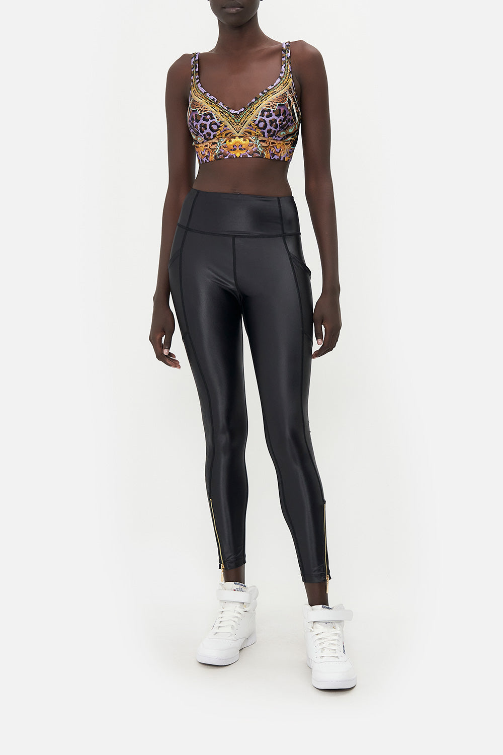 ACTIVE LEGGING WITH FRONT HEM ZIP SHES GOT GRACE