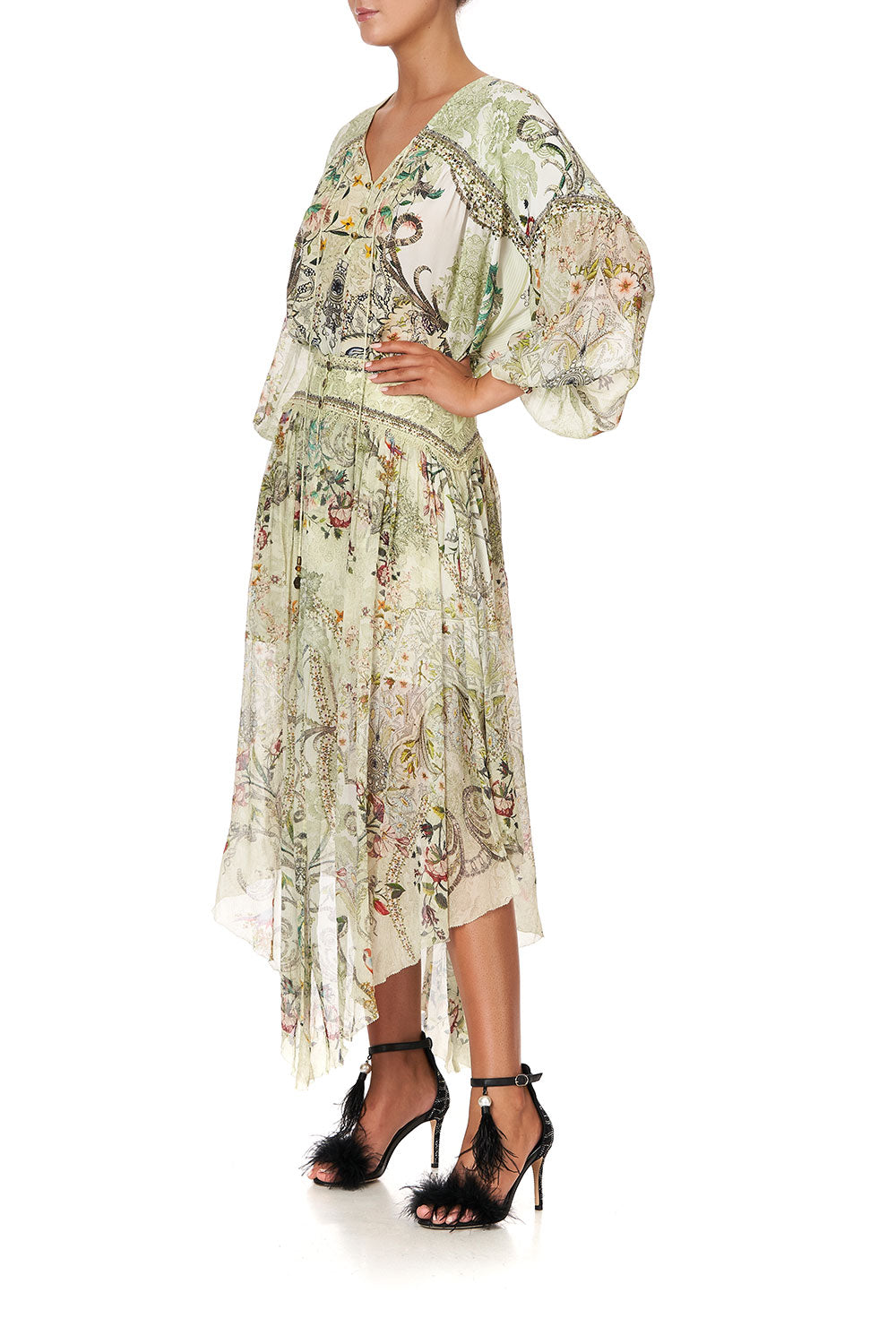 BLOUSON BLOUSE WITH NECK TIE BRICK LANE BEAUTY