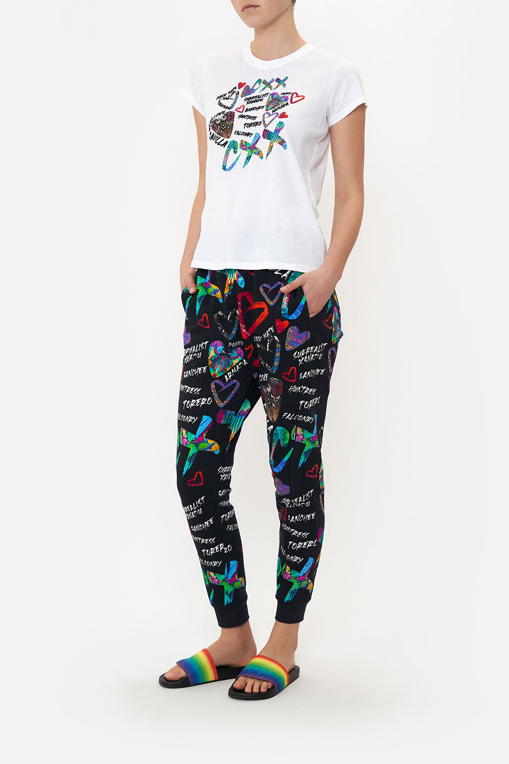 SLIM FIT ROUND NECK T-SHIRT SHES A WRITE OFF