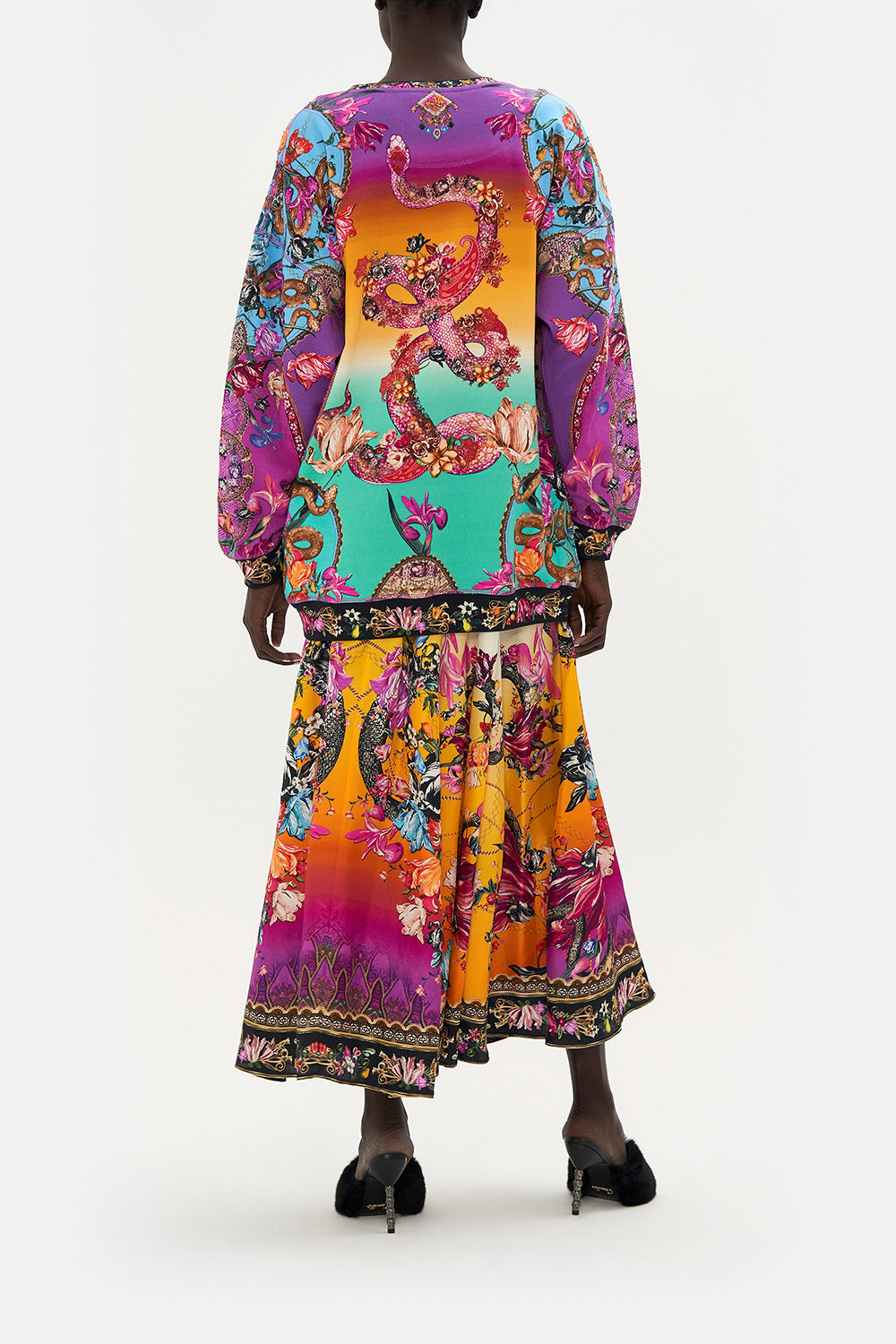 OVERSIZED SWEATER VIPER ROOM