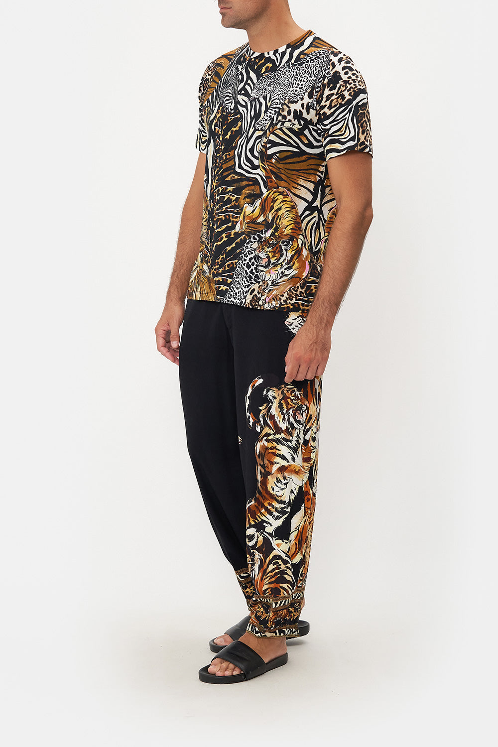 RELAXED FIT TEE WHATS NEW PUSSYCAT