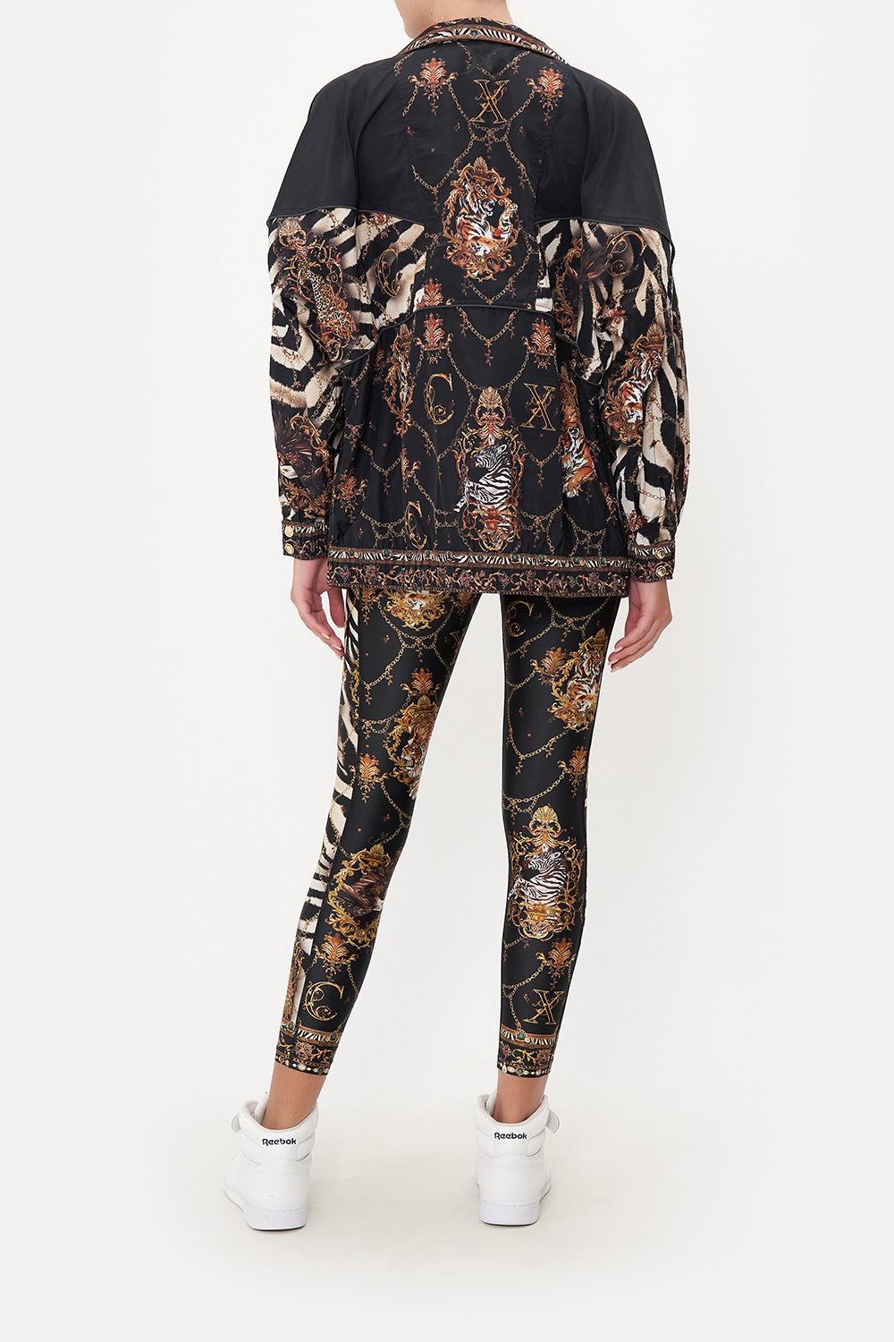 OVERSIZED ZIP FRONT HOODIE KNIGHTS OF JAGGIS TABLE