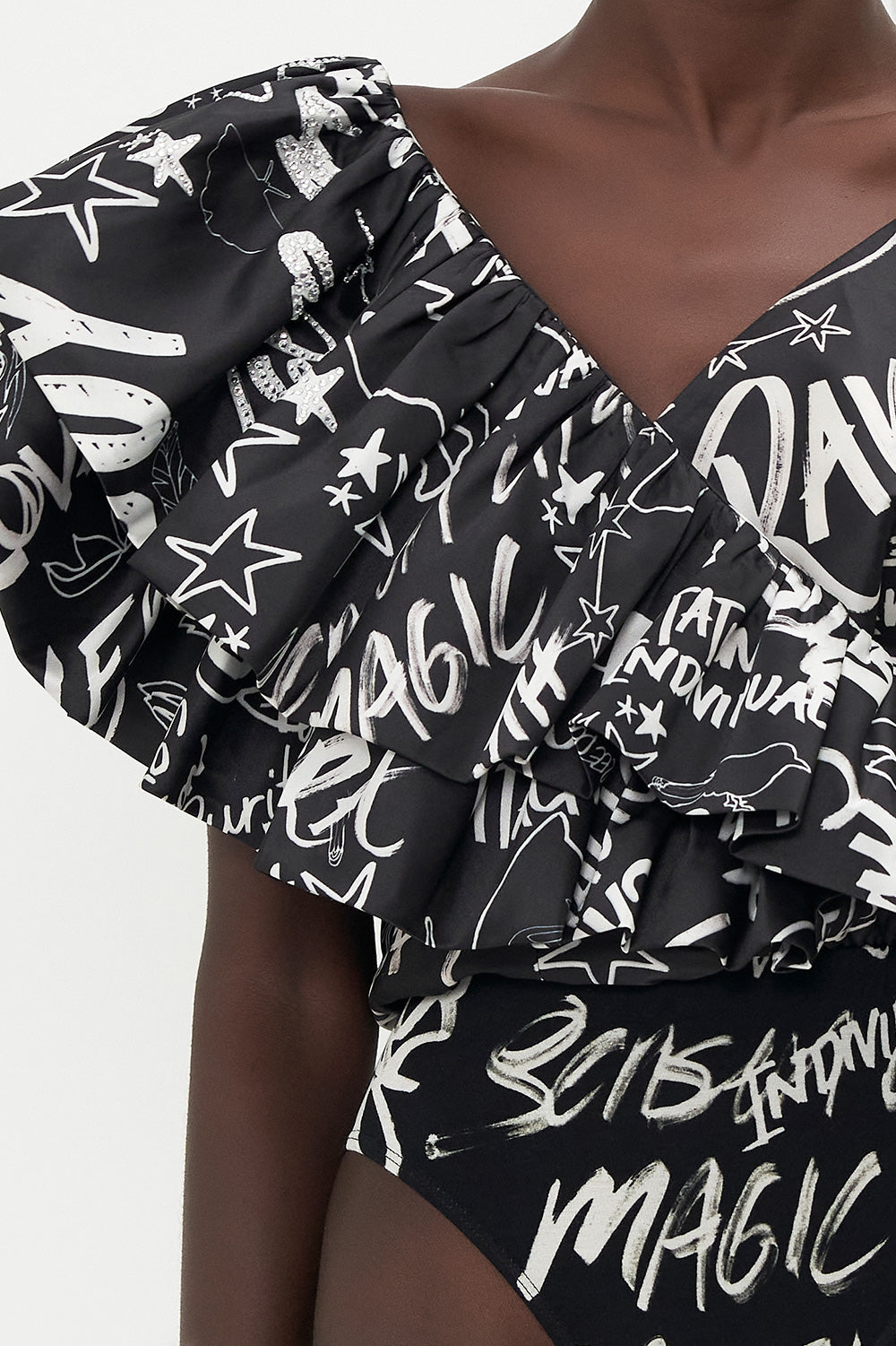 RUFFLE SHOULDER BODYSUIT SPIRIT SCRIBBLE