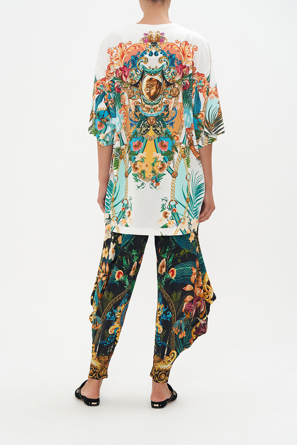 SUPER OVERSIZED TEE ROYALTY LOYALTY