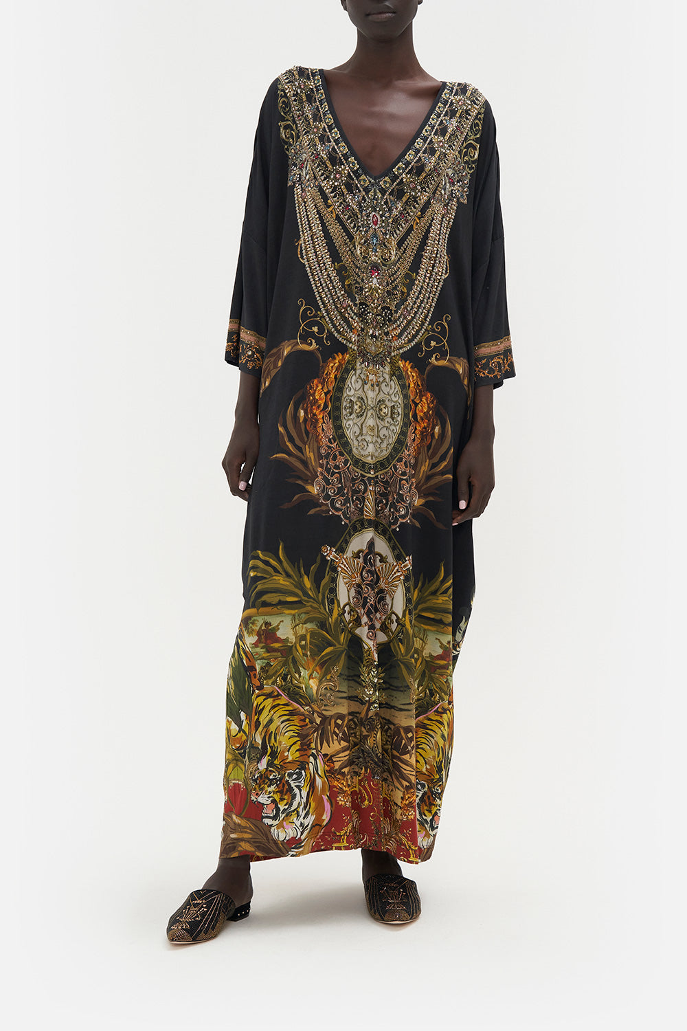 V NECK BATWING KAFTAN THE QUEENS KING