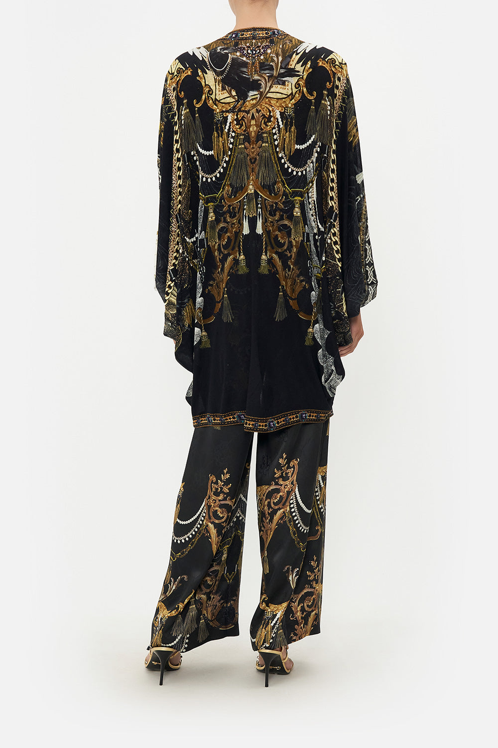 SHORT GATHERED LAYER WITH DRAPED SHOULDER RAVIN RAVEN