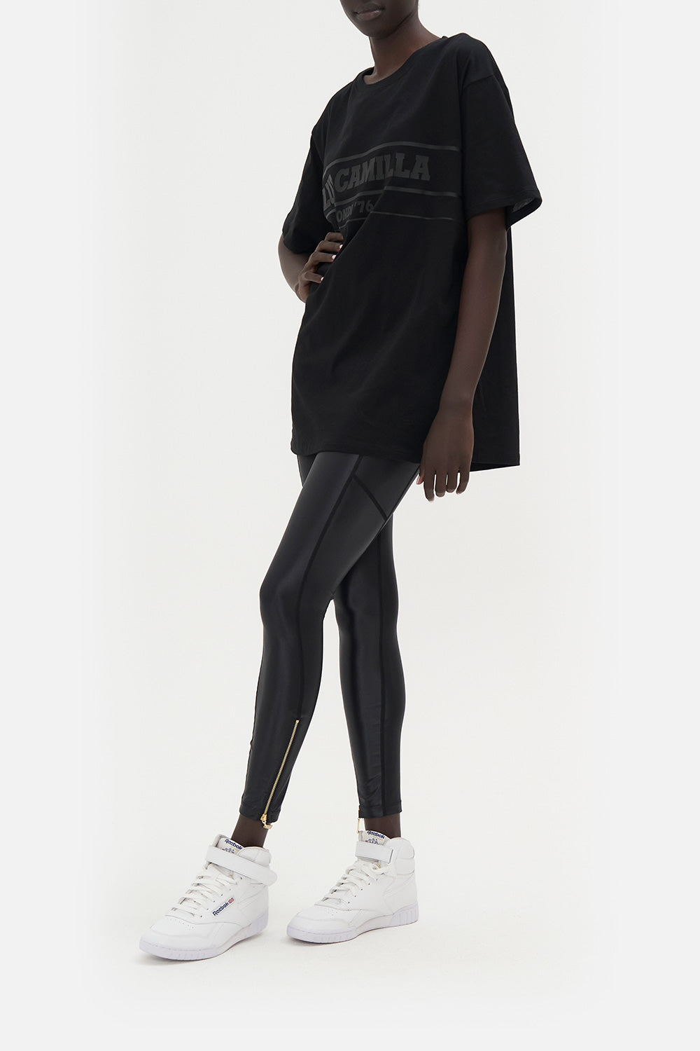 OVERSIZE BAND TEE SHES GOT GRACE