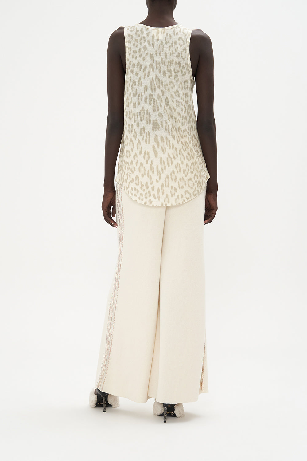 SCOOP NECK TANK CAT NAP