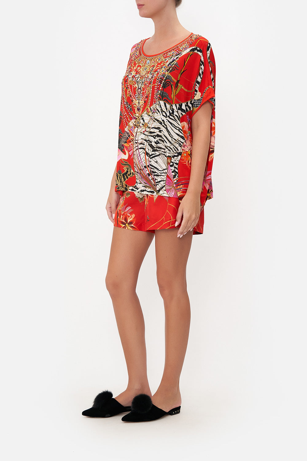 LOOSE FIT ROUND NECK TEE THE LEGEND OF ZIBA