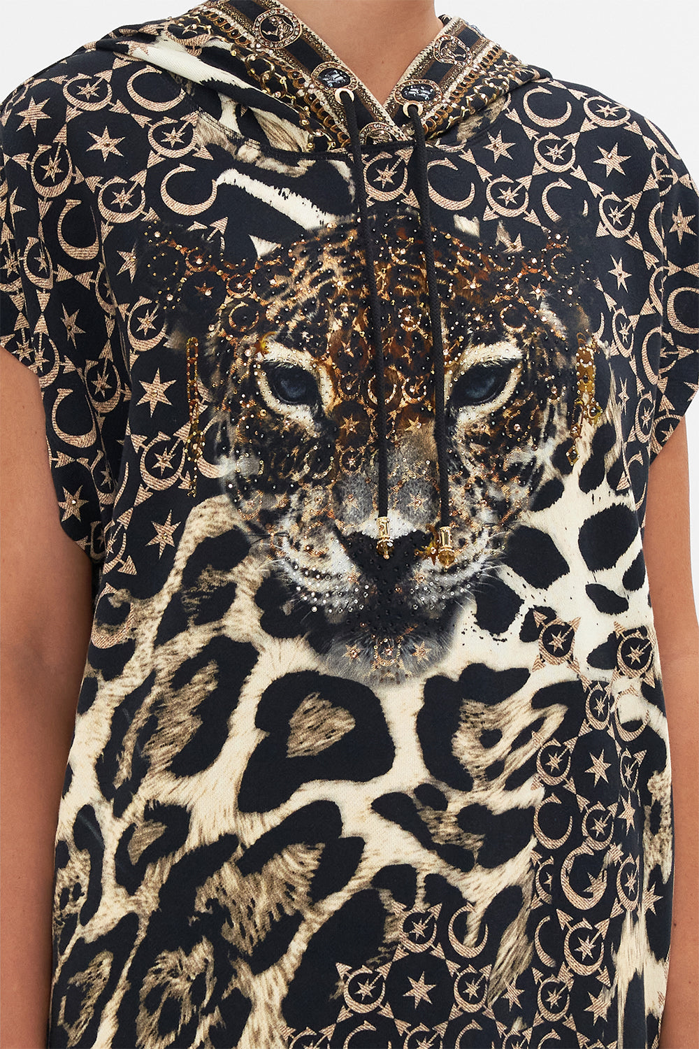 EXTENDED SHOULDER HOODIE WILDCAT SOIREE