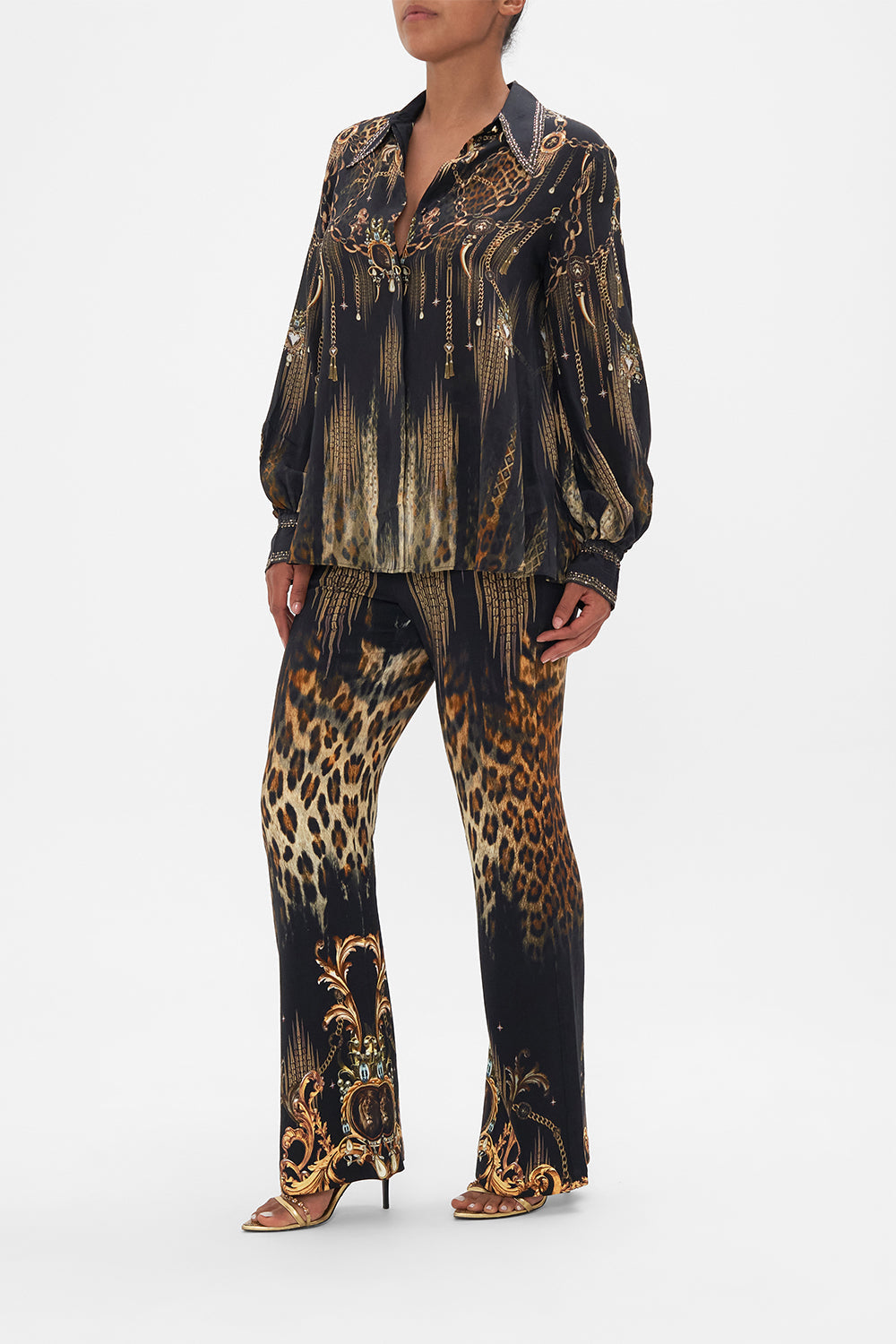 CURVED COLLAR BLOUSE JUNGLE DREAMING