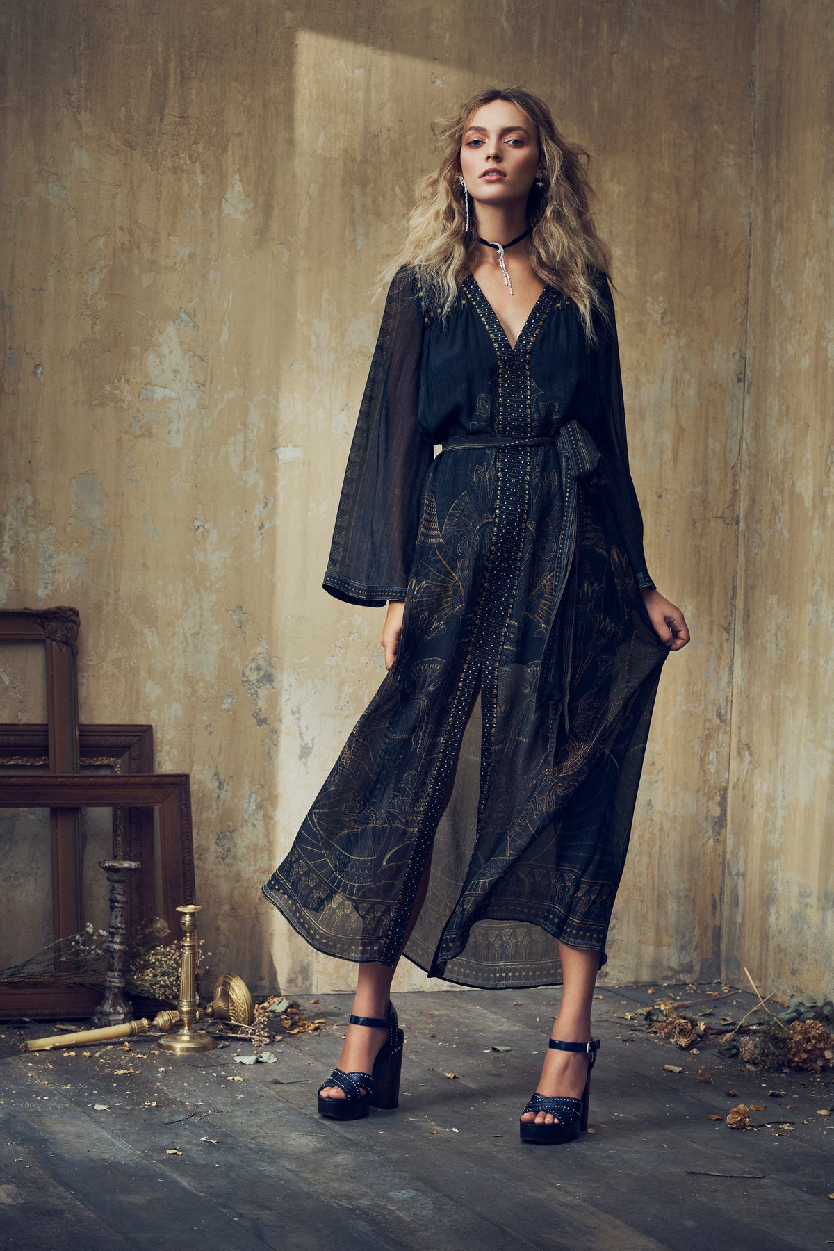 PANELLED DRESS COBRA KING